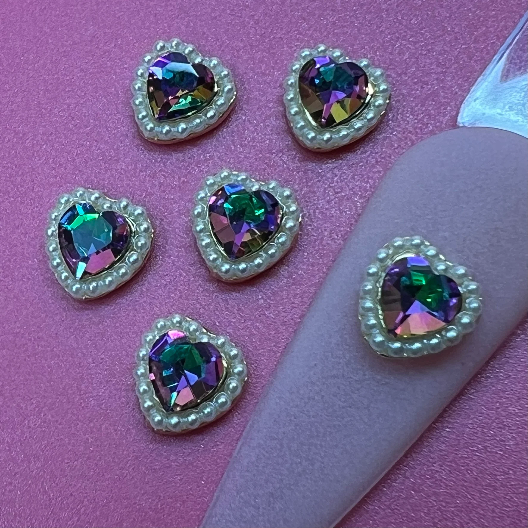 6 pcs Purple Heart shape Charm for Nails Art Design (Pearls Engraved) - Image 2