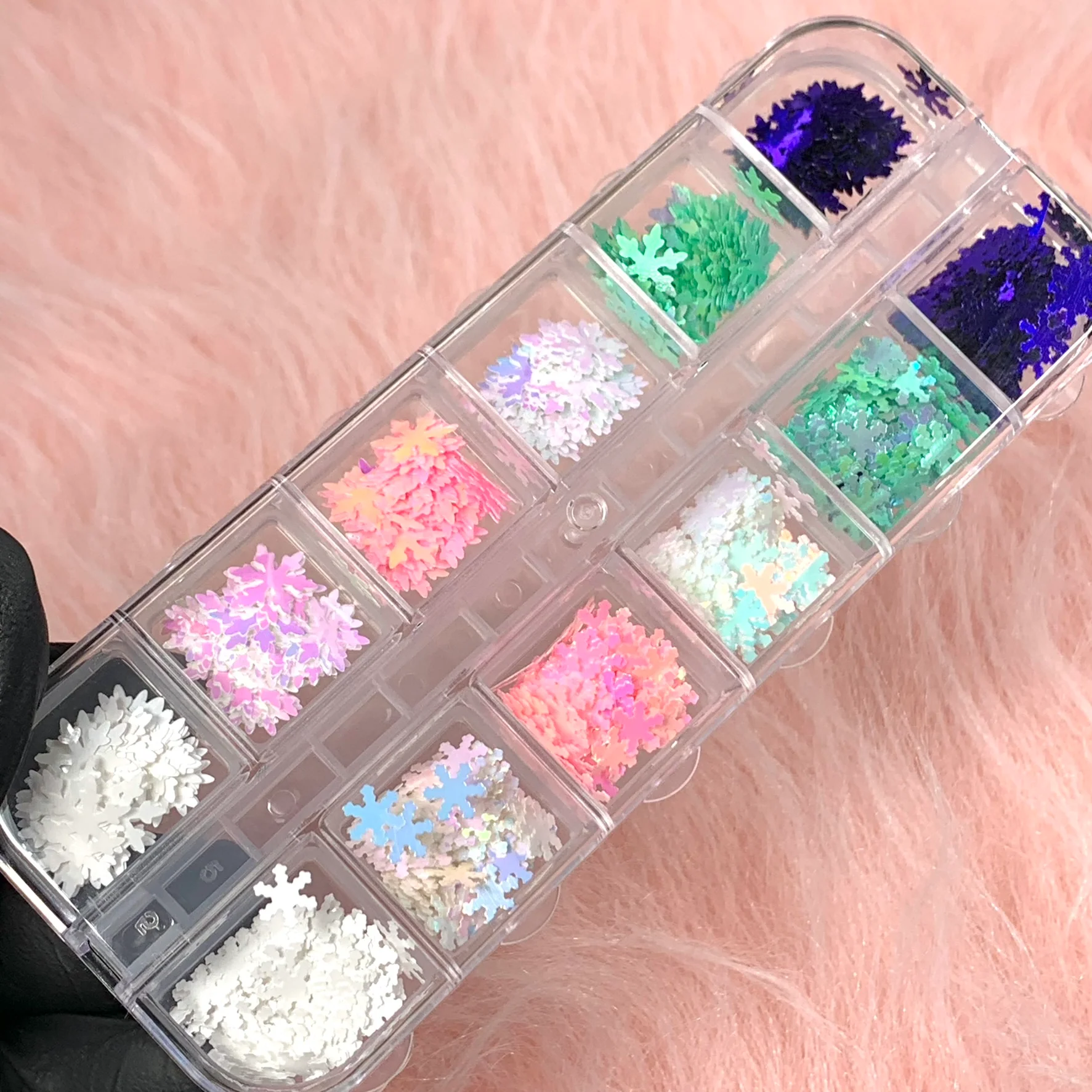 Iridescent Mixed-sizes Snowflakes Sequin Glitter for Christmas Nail Art design